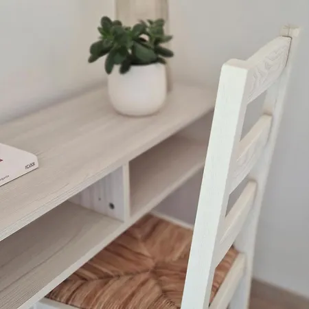 Apartamento Tena With Private Parking Pula