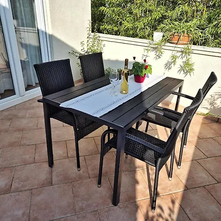 Tena With Private Parking Apartment *