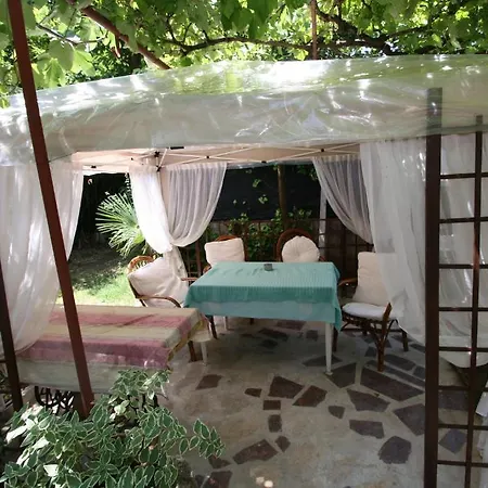 Tena With Private Parking Apartment *