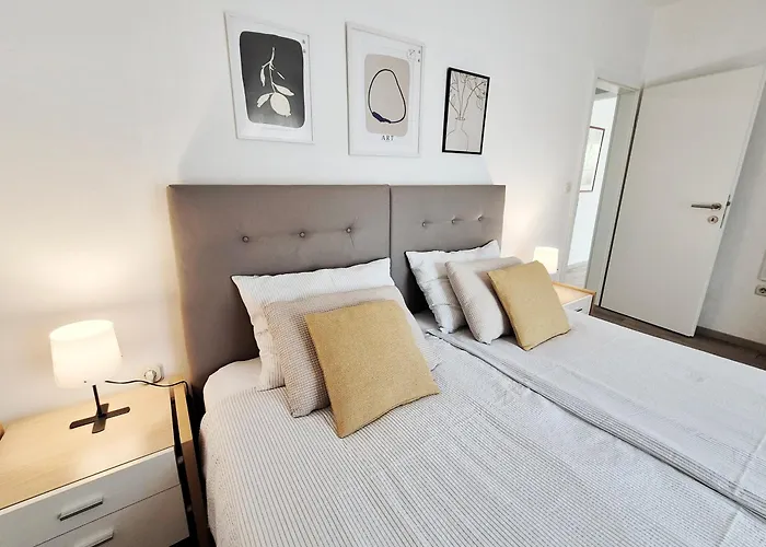 Tena With Private Parking Apartmán