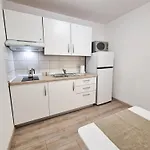 Tena With Private Parking Apartment *