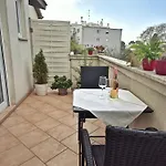 Tena With Private Parking Apartment *
