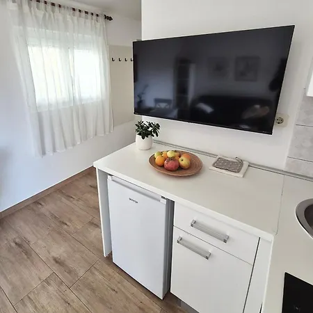 Tena With Private Parking Appartement *