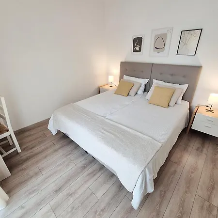 Tena With Private Parking Pula