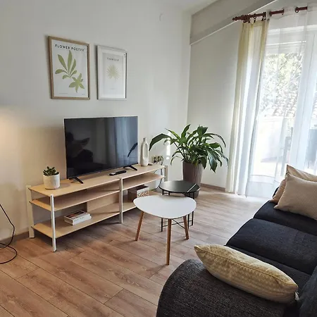 Tena With Private Parking