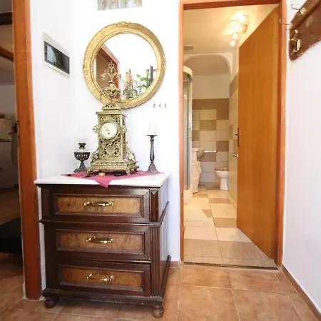 Tena With Private Parking