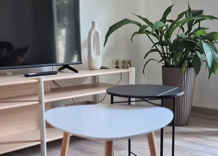 Tena With Private Parking Apartamento Pula