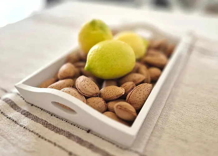 アパート Tena With Private Parking プーラ