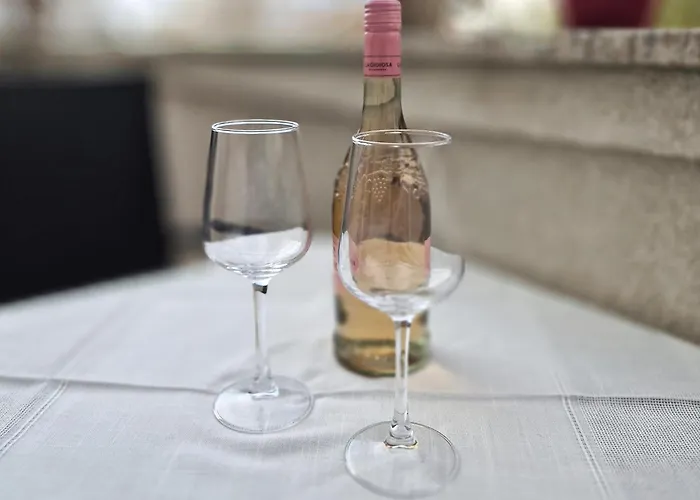 Tena With Private Parking